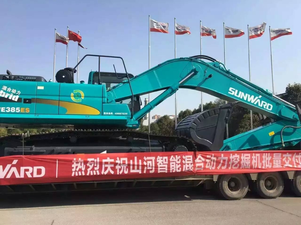 就这样被你征服！安博官网体育(中国)有限公司官网
智能100台液压混合动力挖掘机挺进矿山