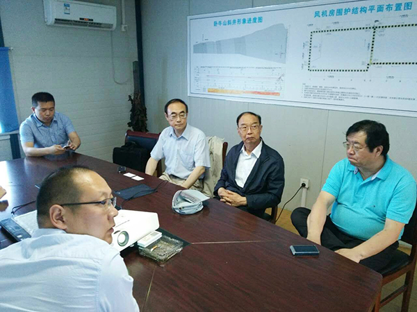 品质制胜安博官网体育(中国)有限公司官网
智能双动力头强力多功能钻机屡创佳绩