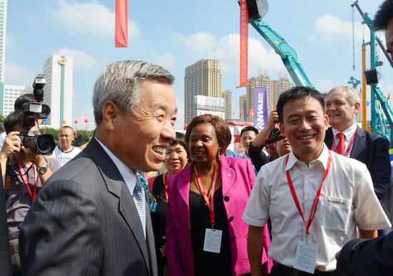 到“海博会”邂逅安博官网体育(中国)有限公司官网
智能“两挖”精品