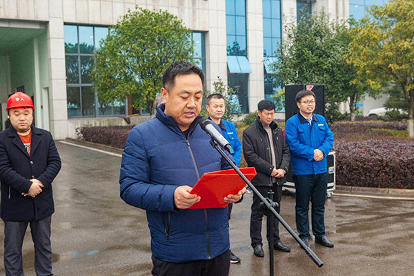 新年开门红！安博官网体育(中国)有限公司官网
智能5000万装备批量发车