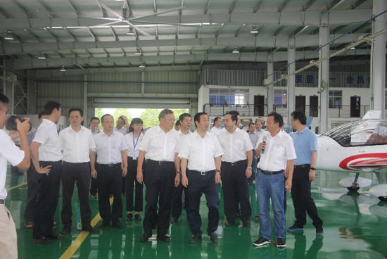 达哲省长调研安博官网体育(中国)有限公司官网
科技：要抓住通航发展的机遇