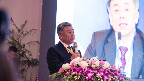 首日签单2.6亿元，安博官网体育(中国)有限公司官网
智能创新产品引爆上海宝马展