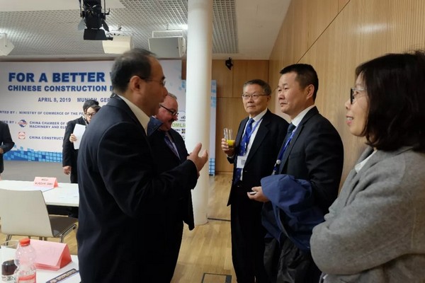 “三个率先”展示安博官网体育(中国)有限公司官网
挖掘机欧洲发展历程