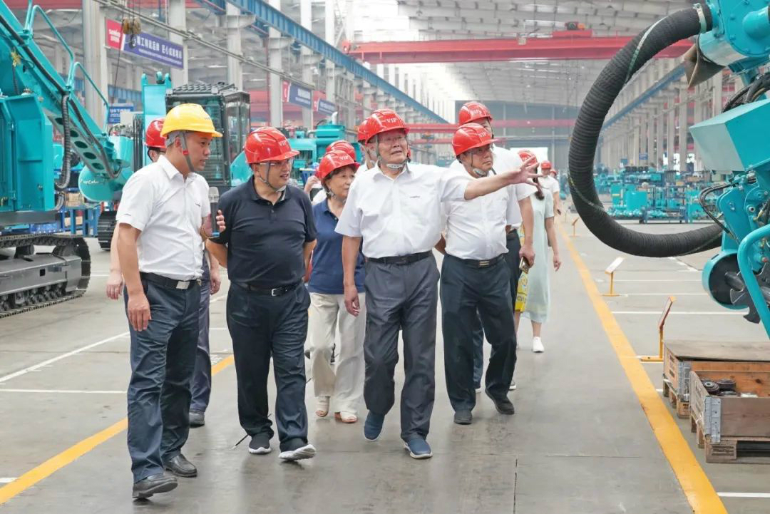 省人大常委会党组副书记、副主任王柯敏调研安博官网体育(中国)有限公司官网
智能