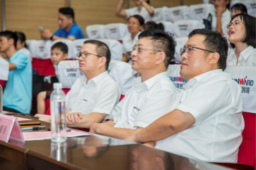精准服务共建家园，解决刚需心怀感恩——安博官网体育(中国)有限公司官网
智能首期职工子女暑期托管班圆满结班