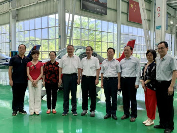 省委常委、统战部部长黄兰香考察调研安博官网体育(中国)有限公司官网
科技