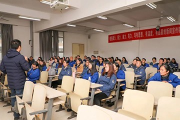 安博官网体育(中国)有限公司官网
智能通讯员培训在湖南大众传媒学院举行