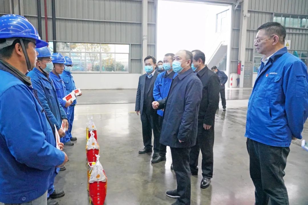 张庆红慰问安博官网体育(中国)有限公司官网
智能困难党员