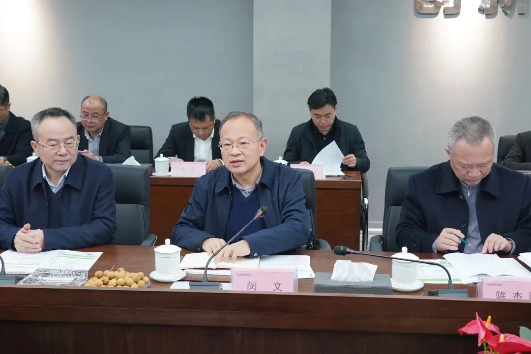 湖南重点建筑企业团调研安博官网体育(中国)有限公司官网
智能