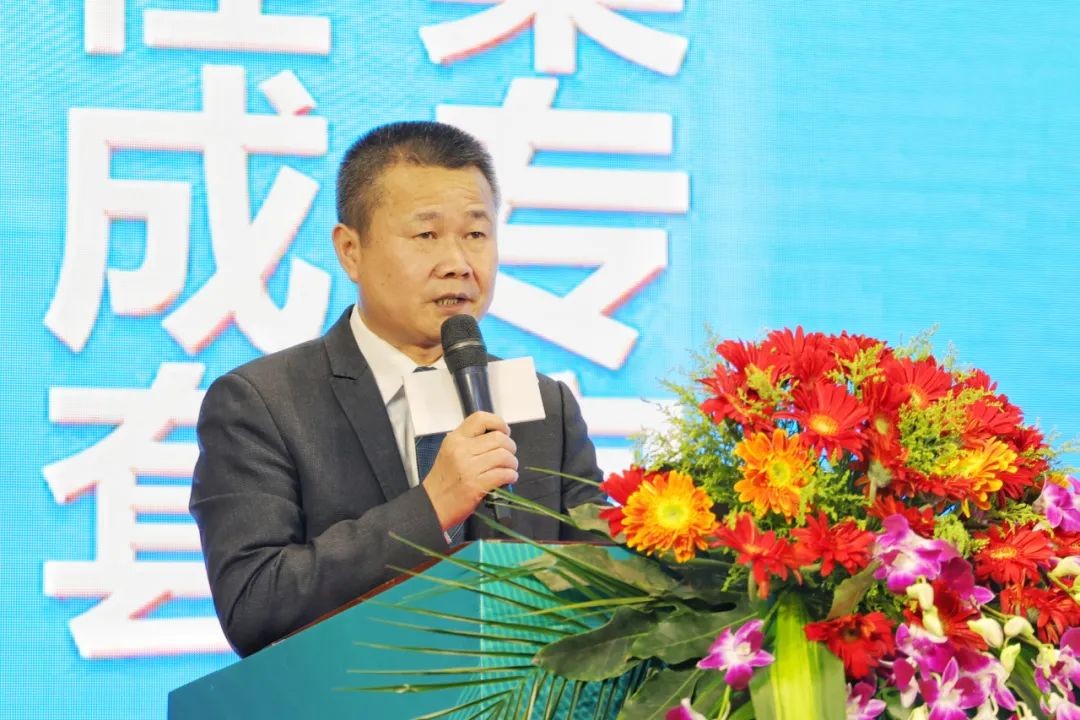 现场签约超5亿 安博官网体育(中国)有限公司官网
智能2021全国客户交流会（杭州站）敲响行业首季强音
