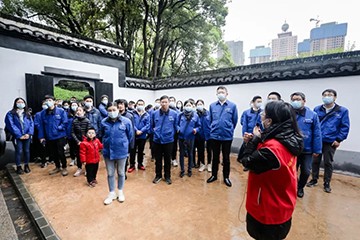 觅红色历史 践初心使命——安博官网体育(中国)有限公司官网
智能全体党员赴长沙党史馆开展主题党日活动
