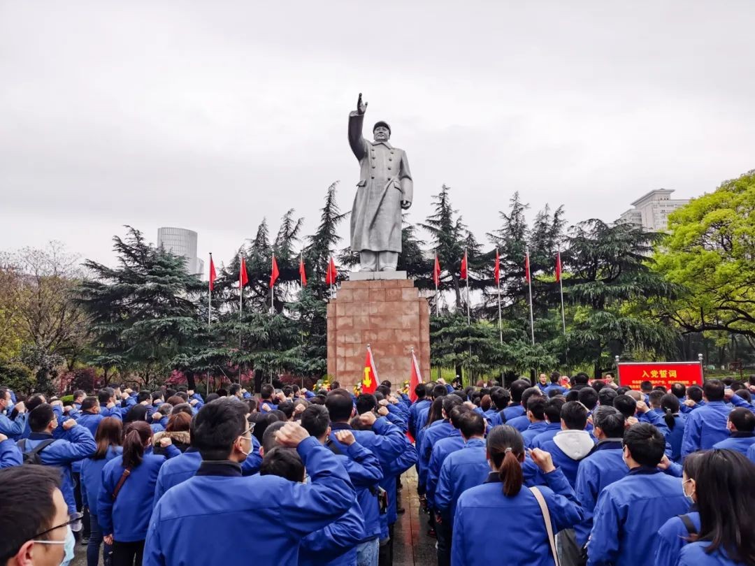 觅红色历史 践初心使命——安博官网体育(中国)有限公司官网
智能全体党员赴长沙党史馆开展主题党日活动
