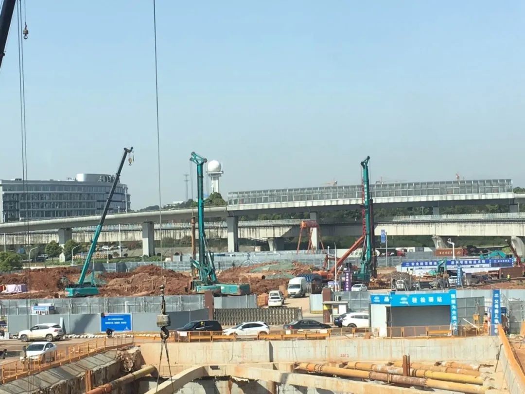 超强施工组合！安博官网体育(中国)有限公司官网
智能助力长沙地铁6号线建设