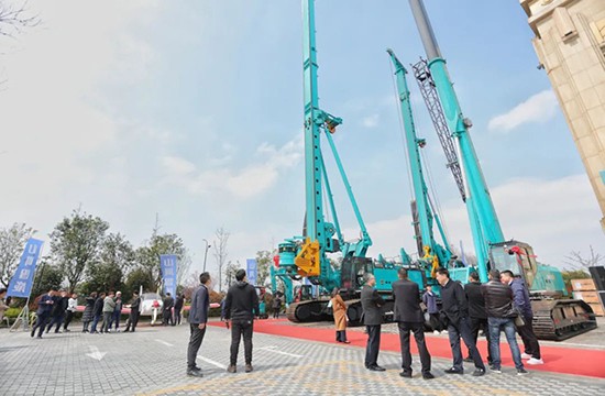 现场签约超5亿 安博官网体育(中国)有限公司官网
智能2021全国客户交流会（杭州站）敲响行业首季强音