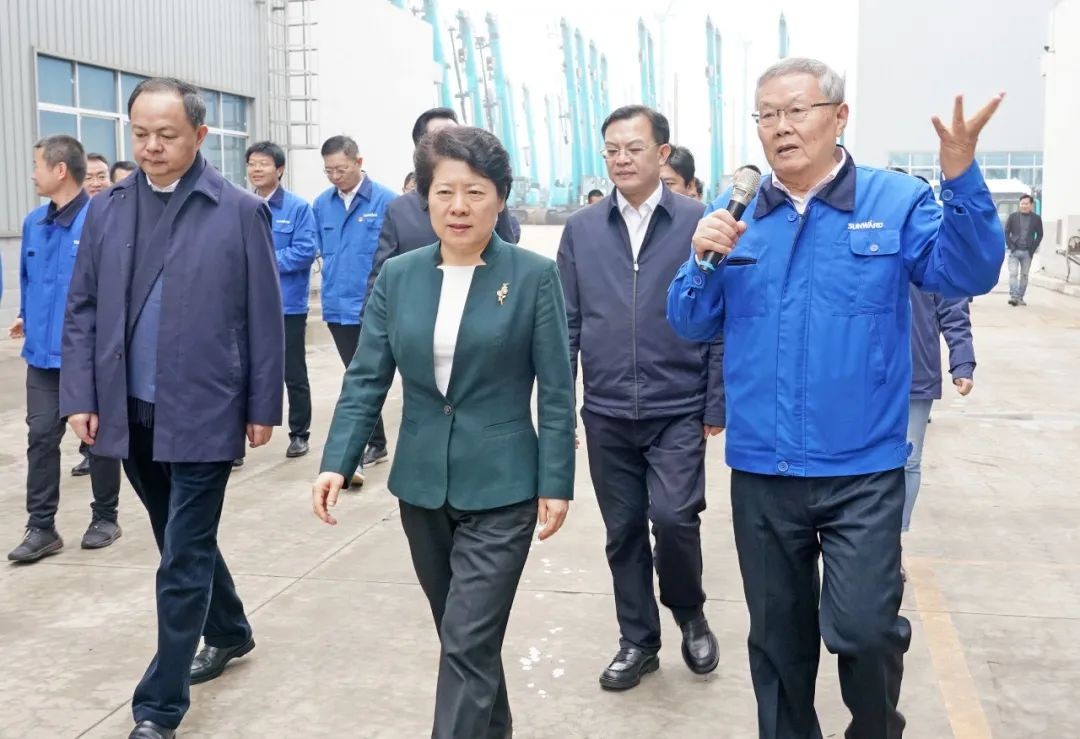 吴桂英调研安博官网体育(中国)有限公司官网
智能