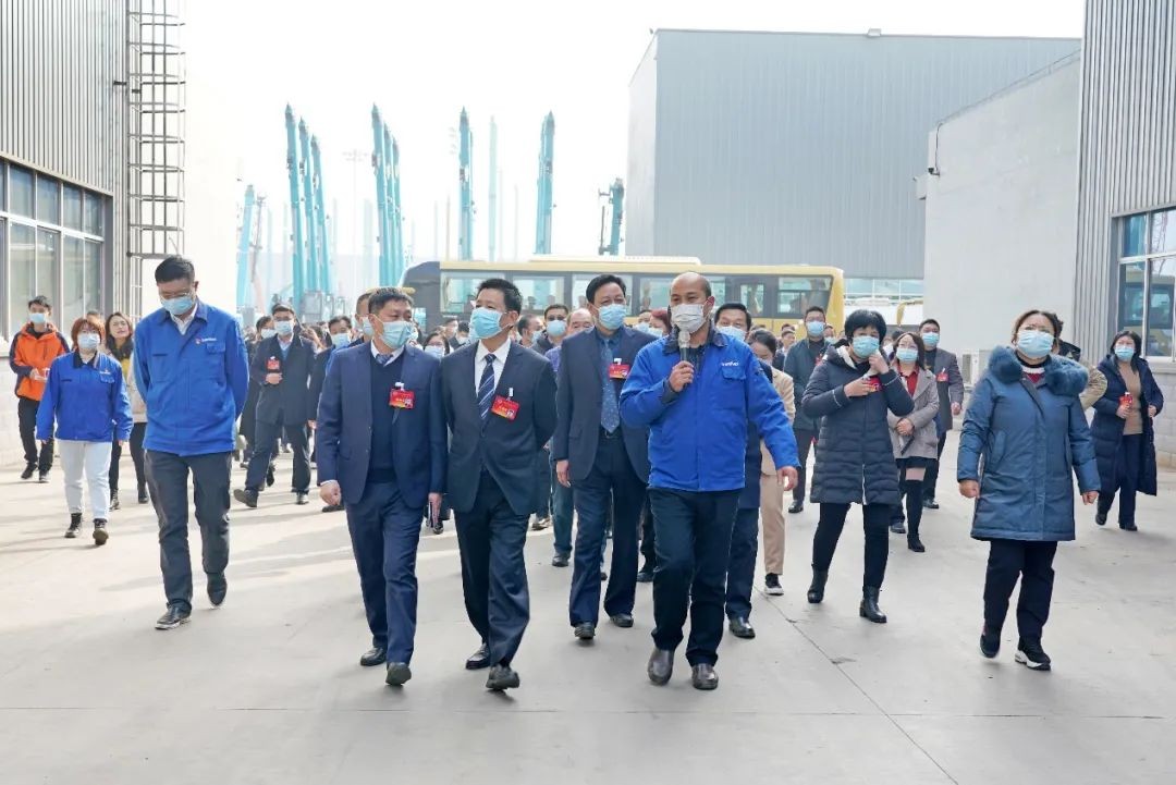 长沙县“两会”观摩团考察安博官网体育(中国)有限公司官网
智能