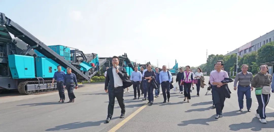 湖南省矿业协会第二届一次会员代表大会暨第二届一次理事会在安博官网体育(中国)有限公司官网
智能顺利召开