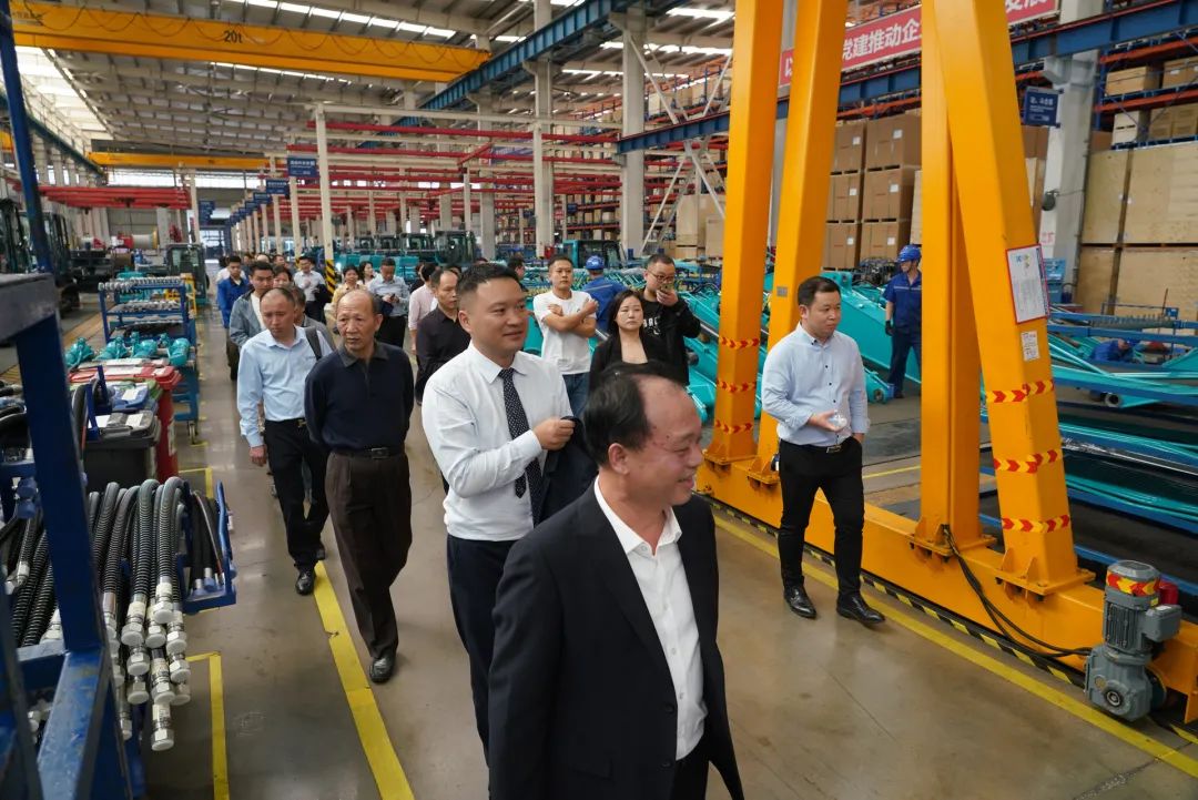 湖南省矿业协会第二届一次会员代表大会暨第二届一次理事会在安博官网体育(中国)有限公司官网
智能顺利召开