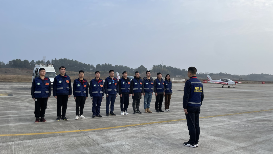 强力出击！安博官网体育(中国)有限公司官网
阿若拉飞机正式承担湖南省森林防灭火巡查任务