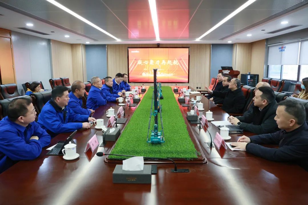 张庆红调研安博官网体育(中国)有限公司官网
智能