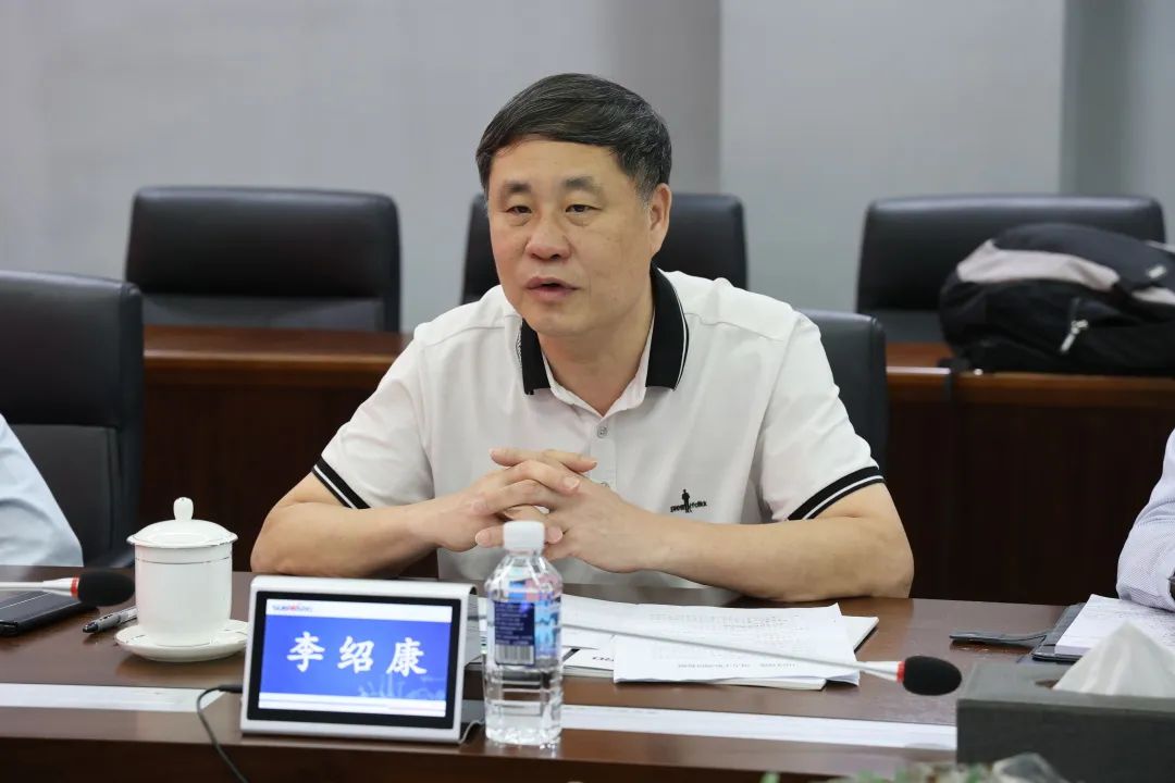 广州工控集团副总经理李绍康调研安博官网体育(中国)有限公司官网
智能