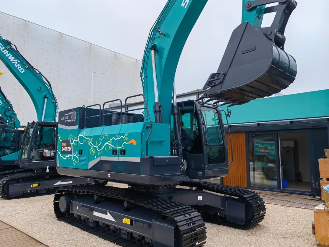 Bauma 2022 | 高端定制、绿动未来……安博官网体育(中国)有限公司官网
智能即将携20余款创新产品再登德国宝马展