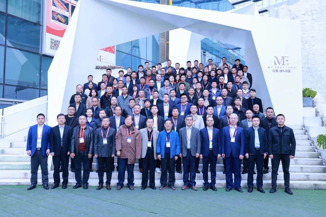 迈向高质量发展！安博官网体育(中国)有限公司官网
智能出席2023全国桩工机械行业技术装备创新交流会