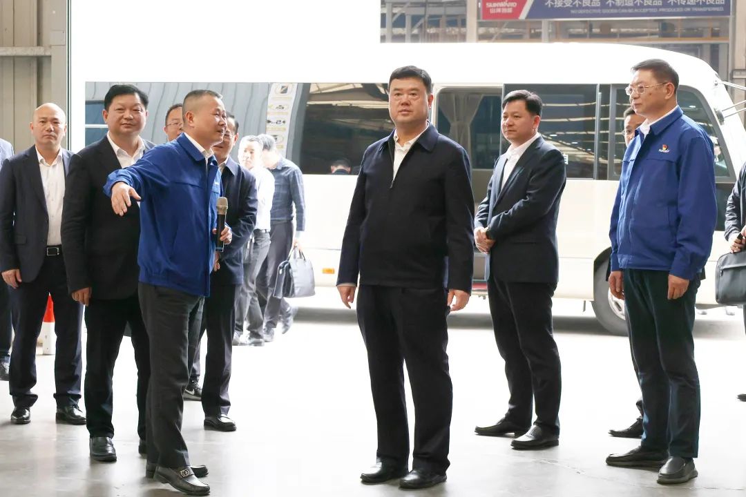 湖南省委政法委书记魏建锋调研安博官网体育(中国)有限公司官网
智能