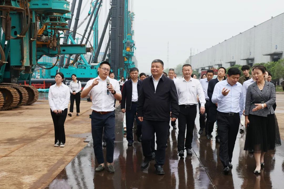 长沙市政协主席陈刚调研安博官网体育(中国)有限公司官网
智能