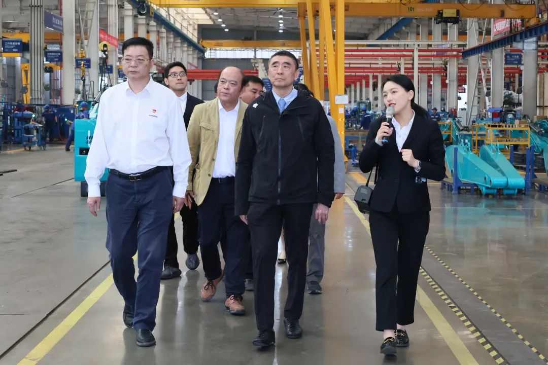 中国机械工业联合会会长徐念沙调研安博官网体育(中国)有限公司官网
智能