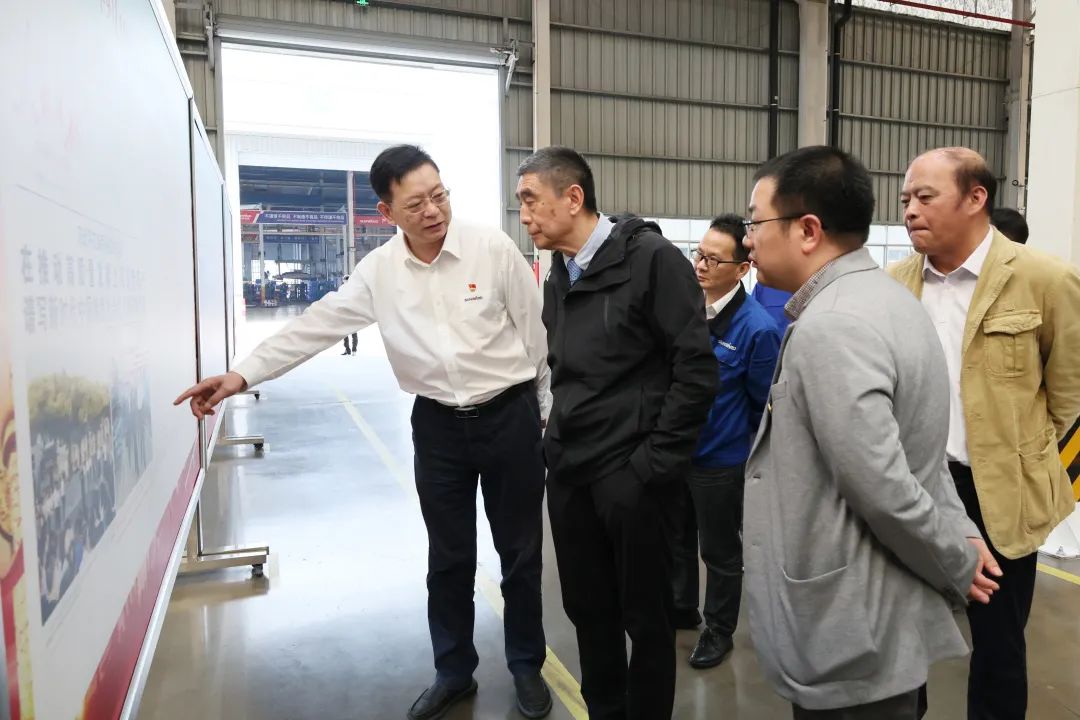 中国机械工业联合会会长徐念沙调研安博官网体育(中国)有限公司官网
智能