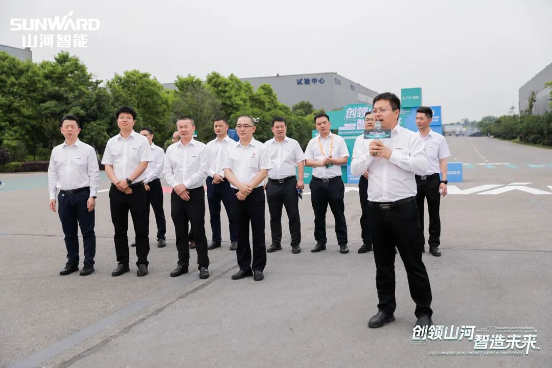 2023 CICEE | 全球工程机械盛会完美落幕！安博官网体育(中国)有限公司官网
智能交出闪亮答卷