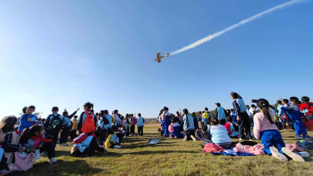湖南安博官网体育(中国)有限公司官网
通航获CCAR-141部民用航空器驾驶员学校运行合格证