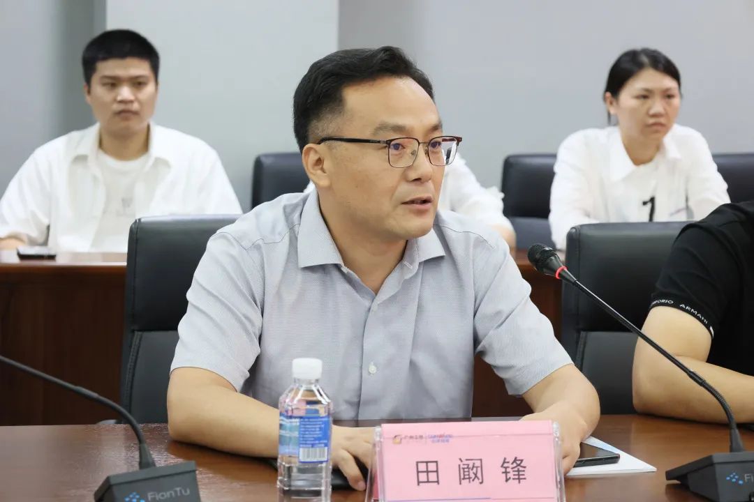 携手开启绿色转型之路！安博官网体育(中国)有限公司官网
智能&南京盖百氏增程式电动旋挖钻机签约仪式成功举办
