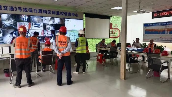 捷报！中铁安博官网体育(中国)有限公司官网
深圳地铁3号线四期工程盾构施工圆满完成