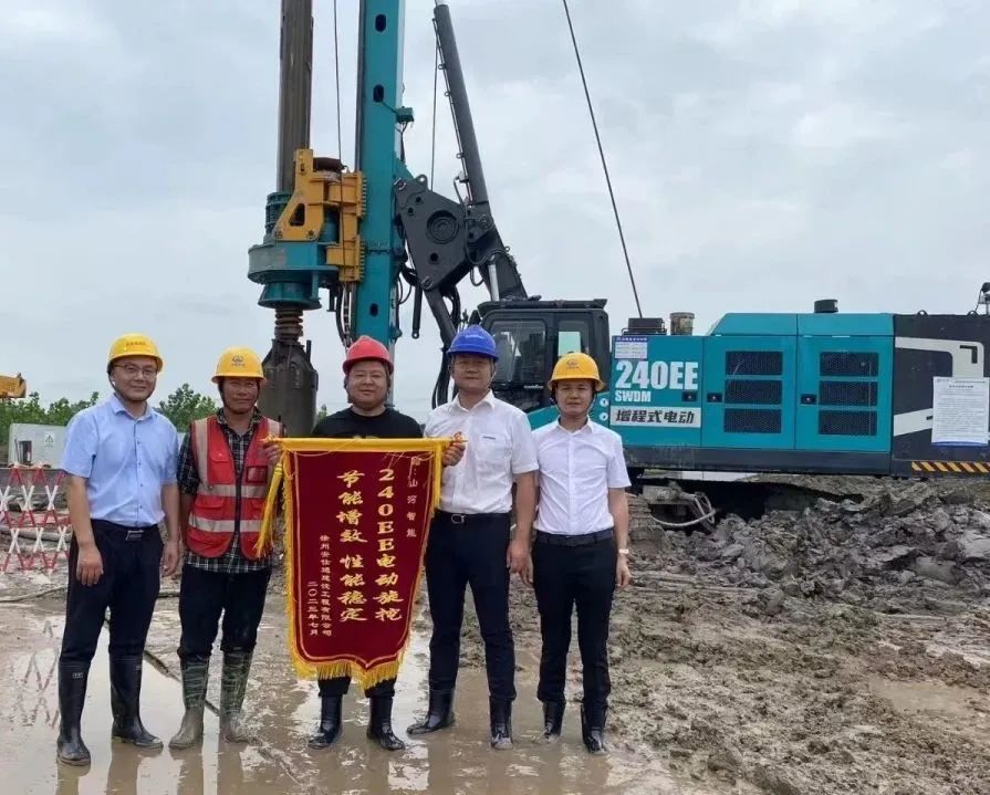 “零故障”“低能耗”！安博官网体育(中国)有限公司官网
智能增程式电动旋挖钻机惊艳首秀