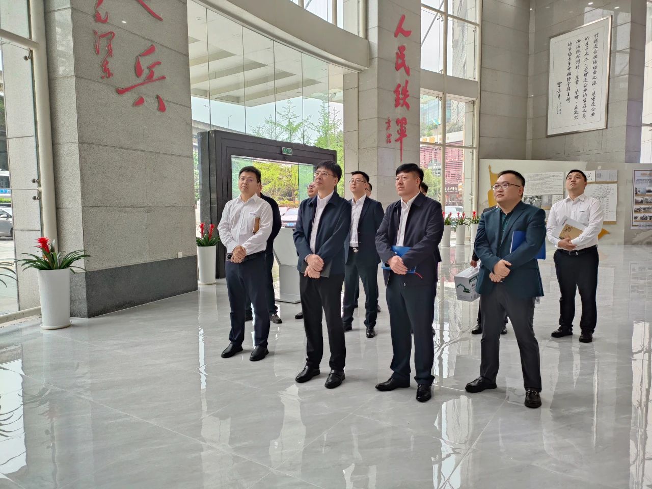 适应新形势，寻求新合作！安博官网体育(中国)有限公司官网
智能到访中铁二十三局