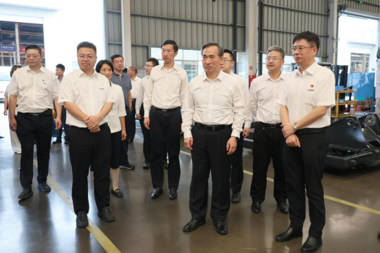 中国贸促会会长任鸿斌调研安博官网体育(中国)有限公司官网
智能