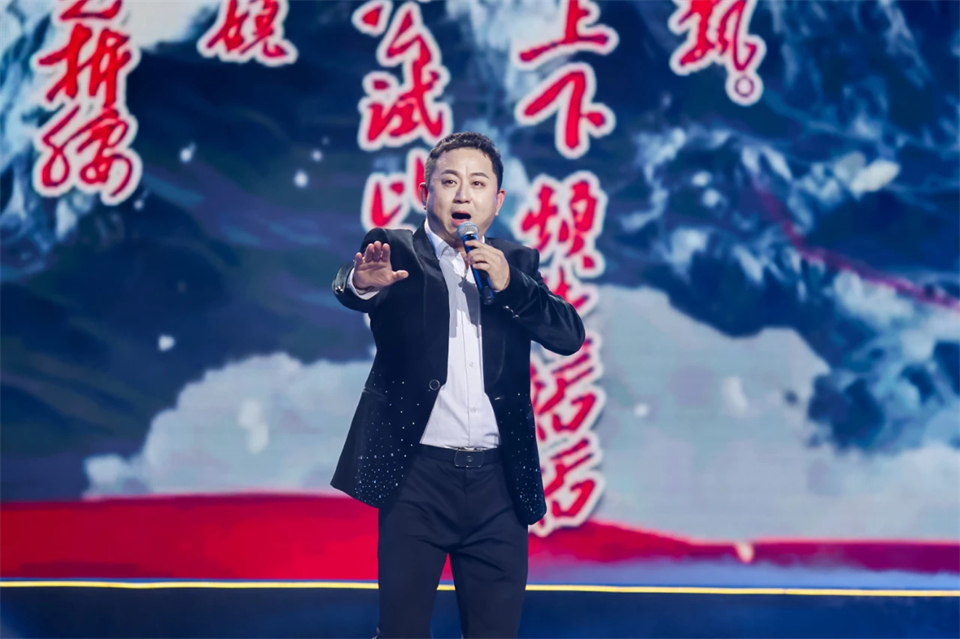 创新引领价值 理想成就未来——庆祝安博官网体育(中国)有限公司官网
智能成立25周年表彰大会暨文艺晚会隆重举行