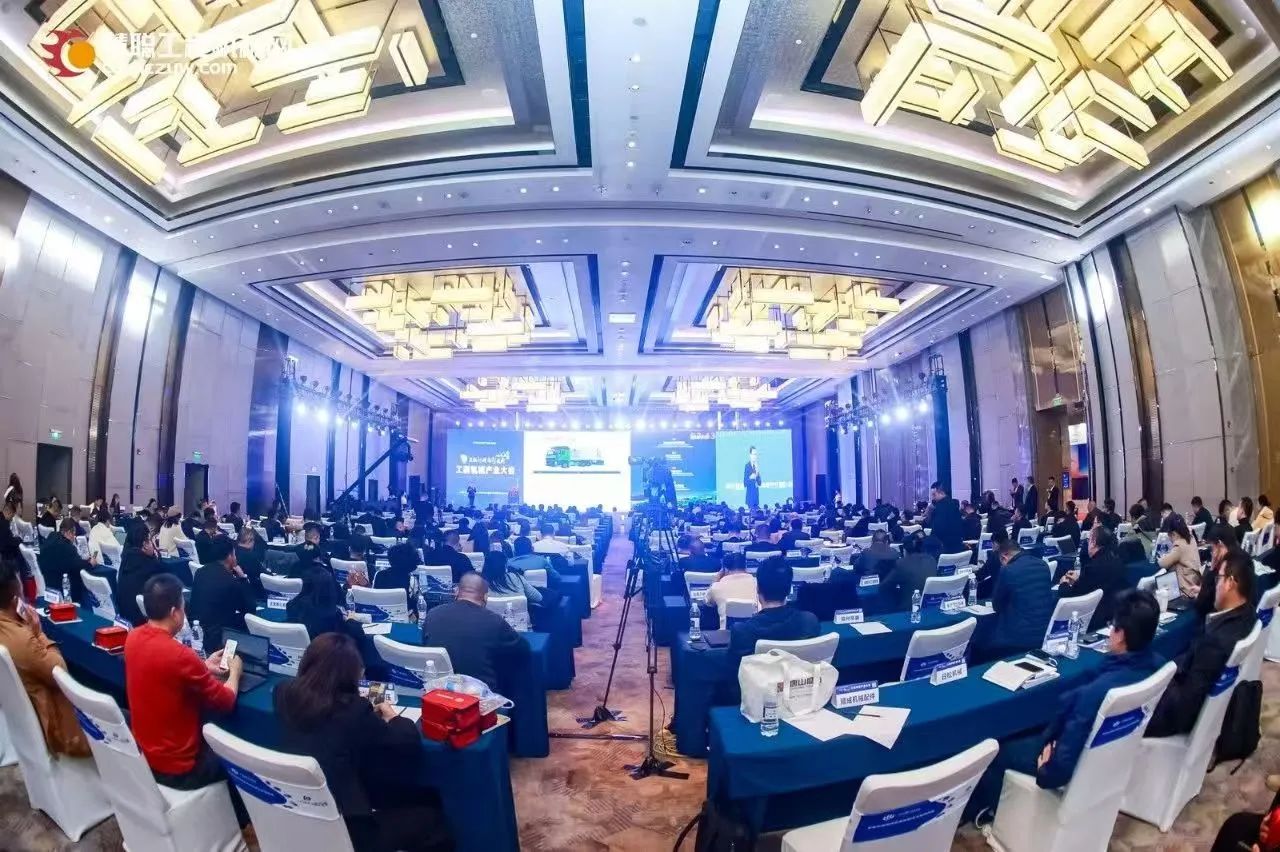点赞！安博官网体育(中国)有限公司官网
智能创新设备荣登CMIIC2024明星产品榜单