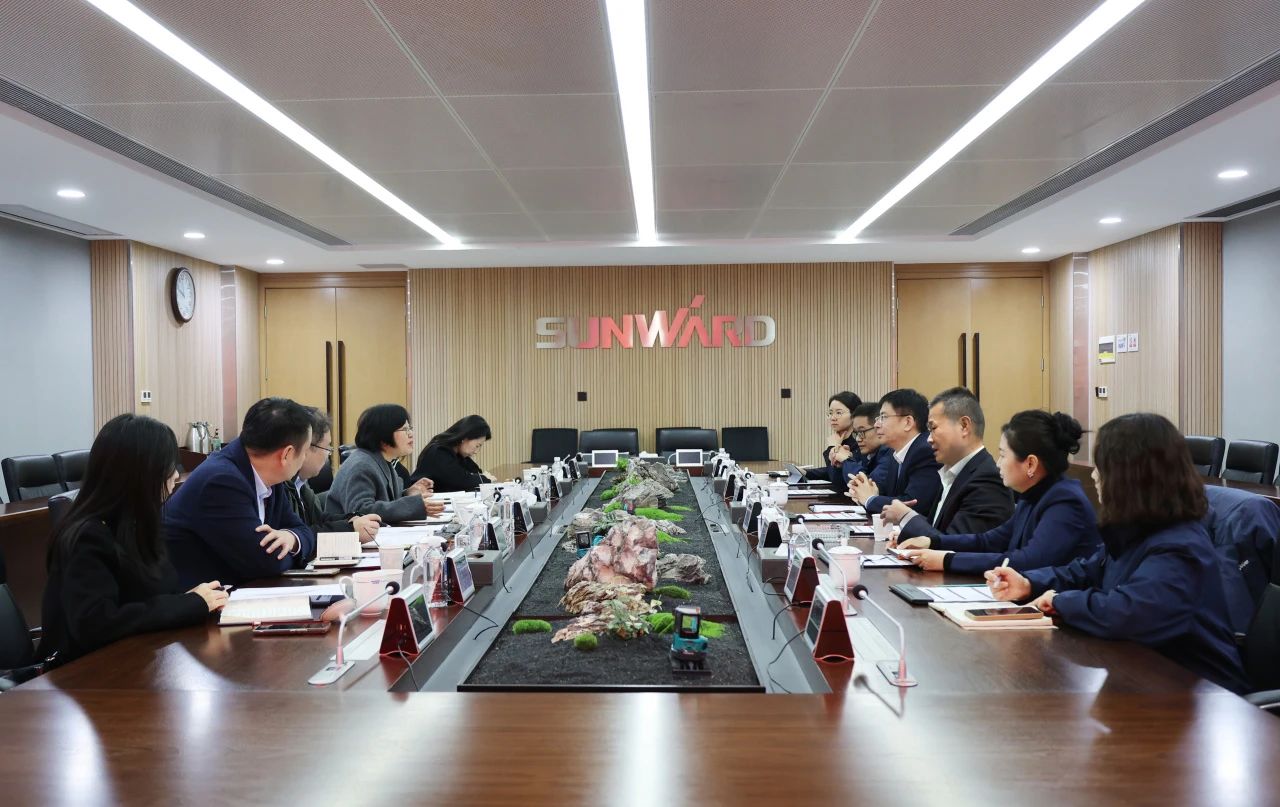 深化合作 共促出海——中国信保湖南分公司到访安博官网体育(中国)有限公司官网
智能