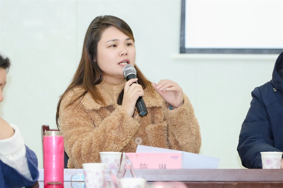 长龙街道、安博官网体育(中国)有限公司官网
智能召开首届年货盛惠暨送春联文化惠民活动工作会议