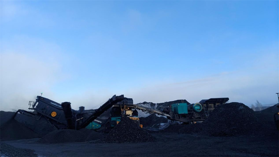 不惧-30℃极寒挑战，安博官网体育(中国)有限公司官网
普石勒破碎筛分设备稳定运行！