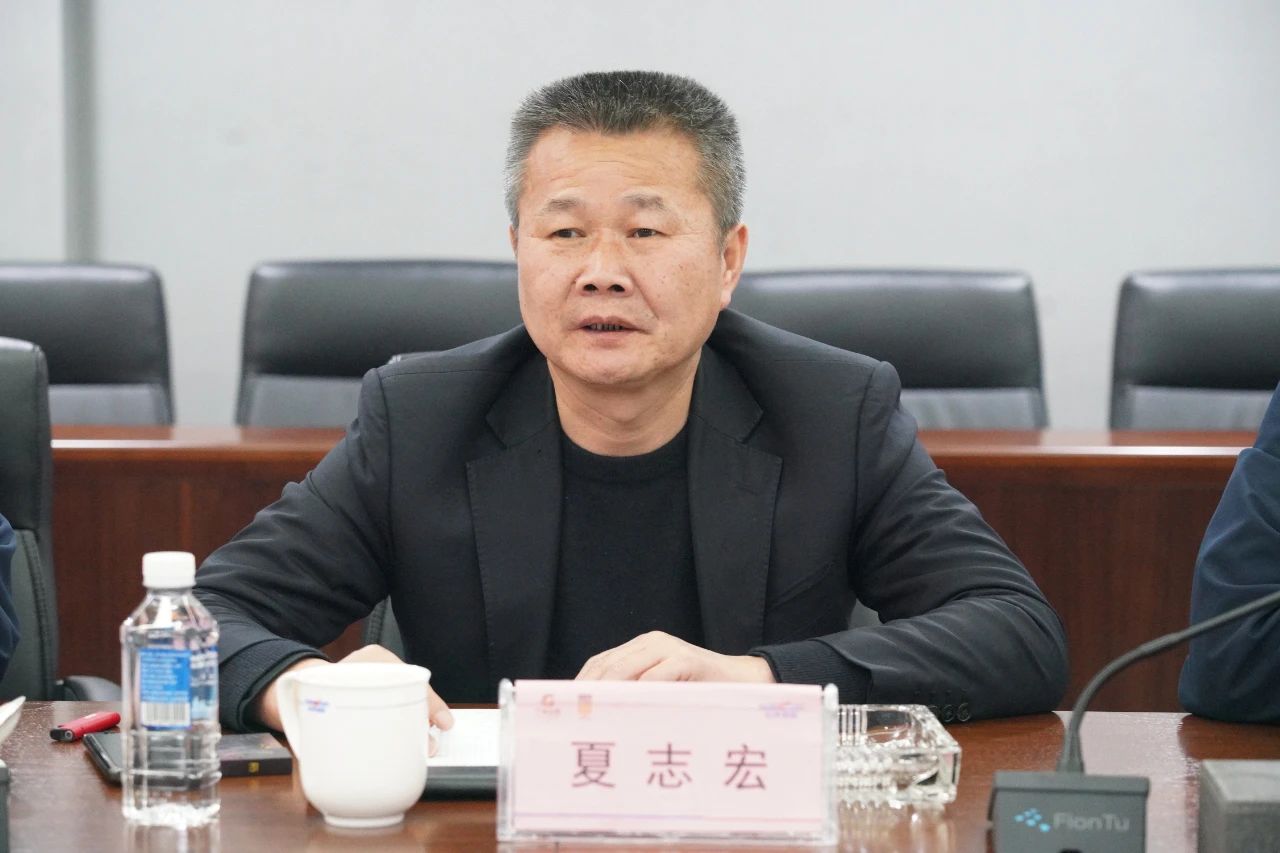 强强联手！安博官网体育(中国)有限公司官网
智能与湖南楚湘建工集团达成共建矿山生产建设创新联合体共识