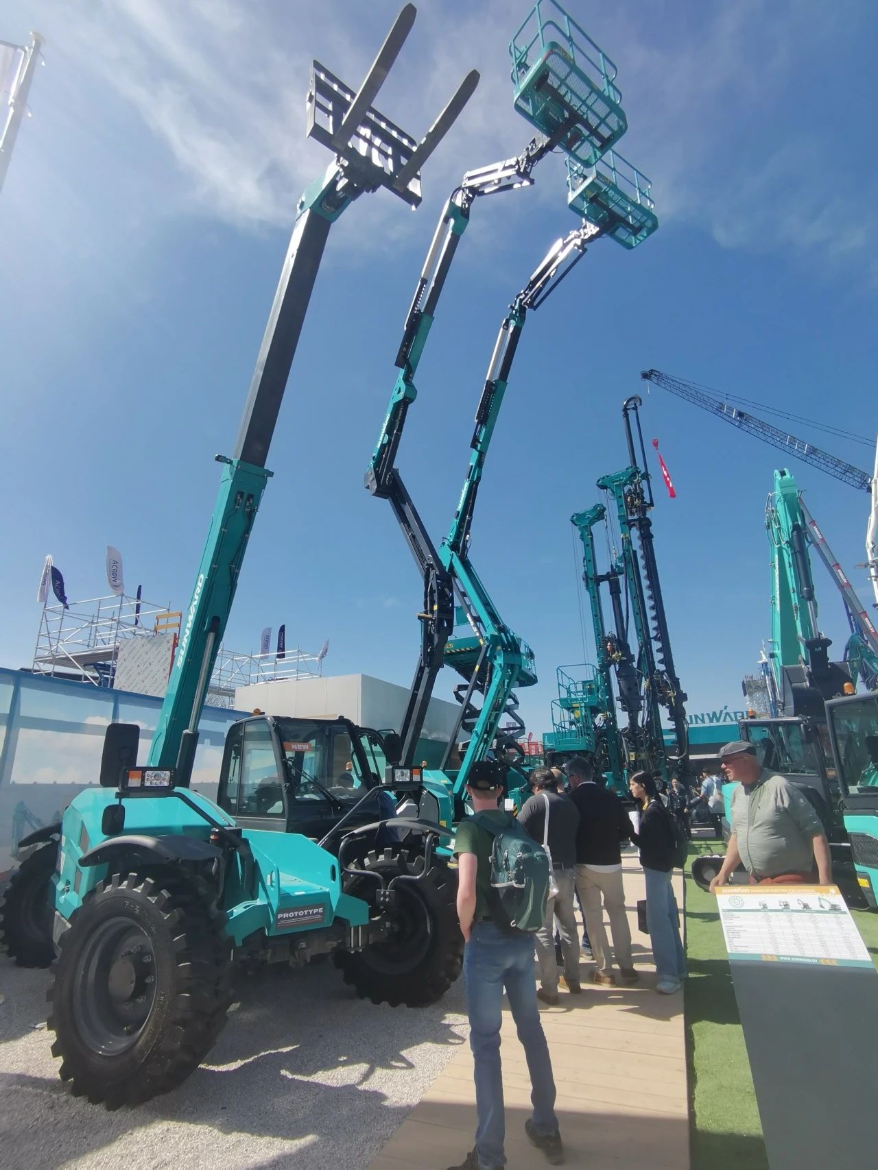 安博官网体育(中国)有限公司官网
智能高空机械闪耀Bauma 2025！ 新能源技术与创新产品获全球瞩目