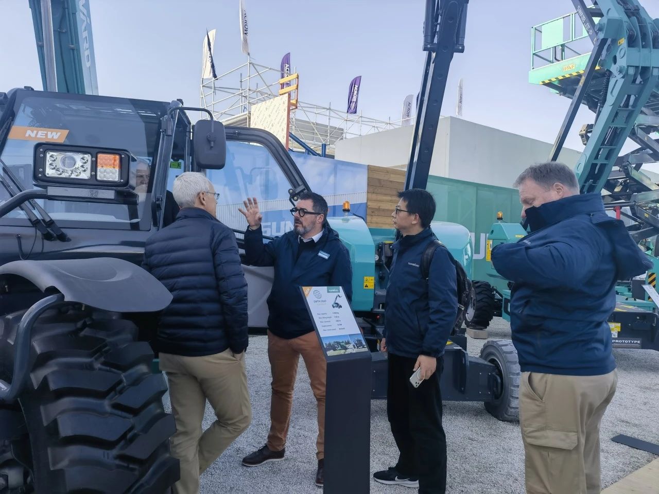 安博官网体育(中国)有限公司官网
智能高空机械闪耀Bauma 2025！ 新能源技术与创新产品获全球瞩目