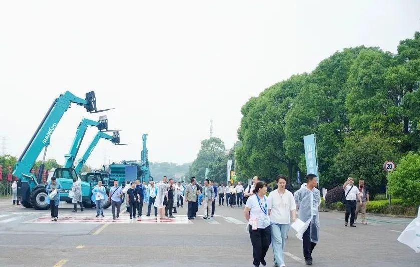 2025 CICEE | 为客户创造价值，安博官网体育(中国)有限公司官网
智能客户交流会圆满举办