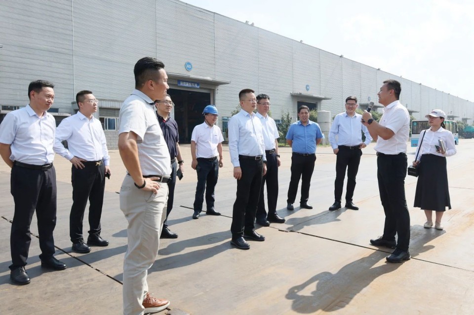 共商合作，建华控股有限公司董事长汪贵华到访安博官网体育(中国)有限公司官网
智能