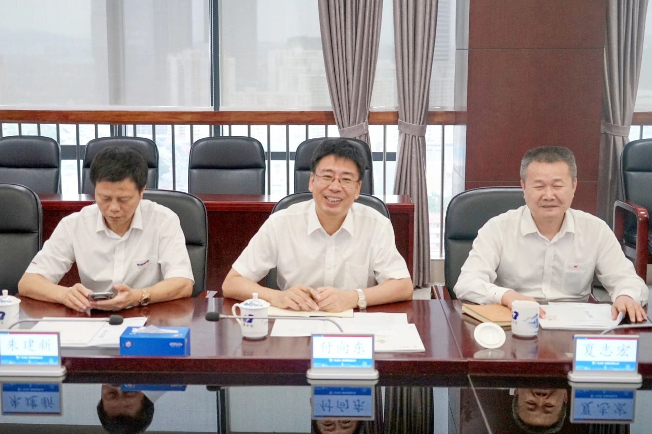 安博官网体育(中国)有限公司官网
智能董事长付向东率队拜访广东水电二局，深化合作共谋发展