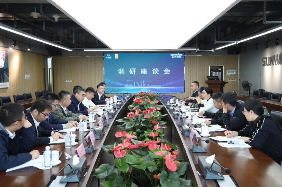 聚焦应急装备研发生产，共探实战适配新路径——广州市应急管理局党委书记、局长叶芳调研安博官网体育(中国)有限公司官网
智能